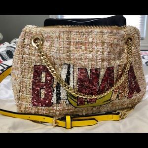 Zara. Slogan fabric crossbody bag